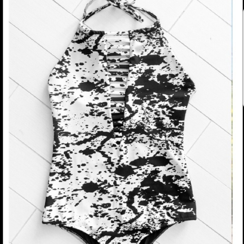 Cupshe "Stained Snow" Swimsuit